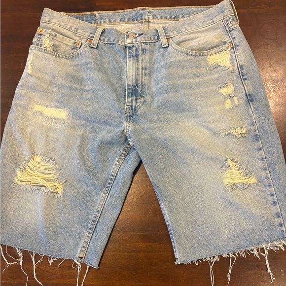 Distressed Light Blue Denim Levi’s 511 Shorts - Picture 1 of 8
